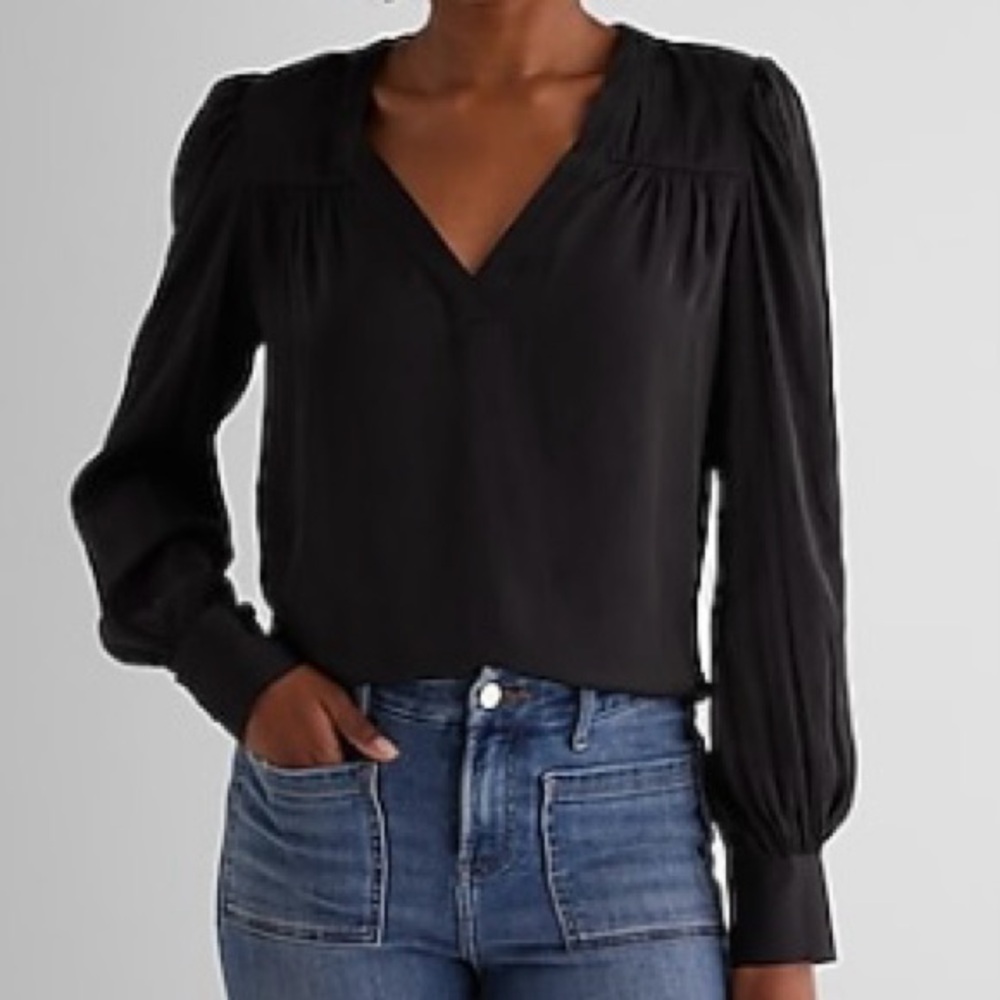 NWT! Express Black V-Neck Blouse